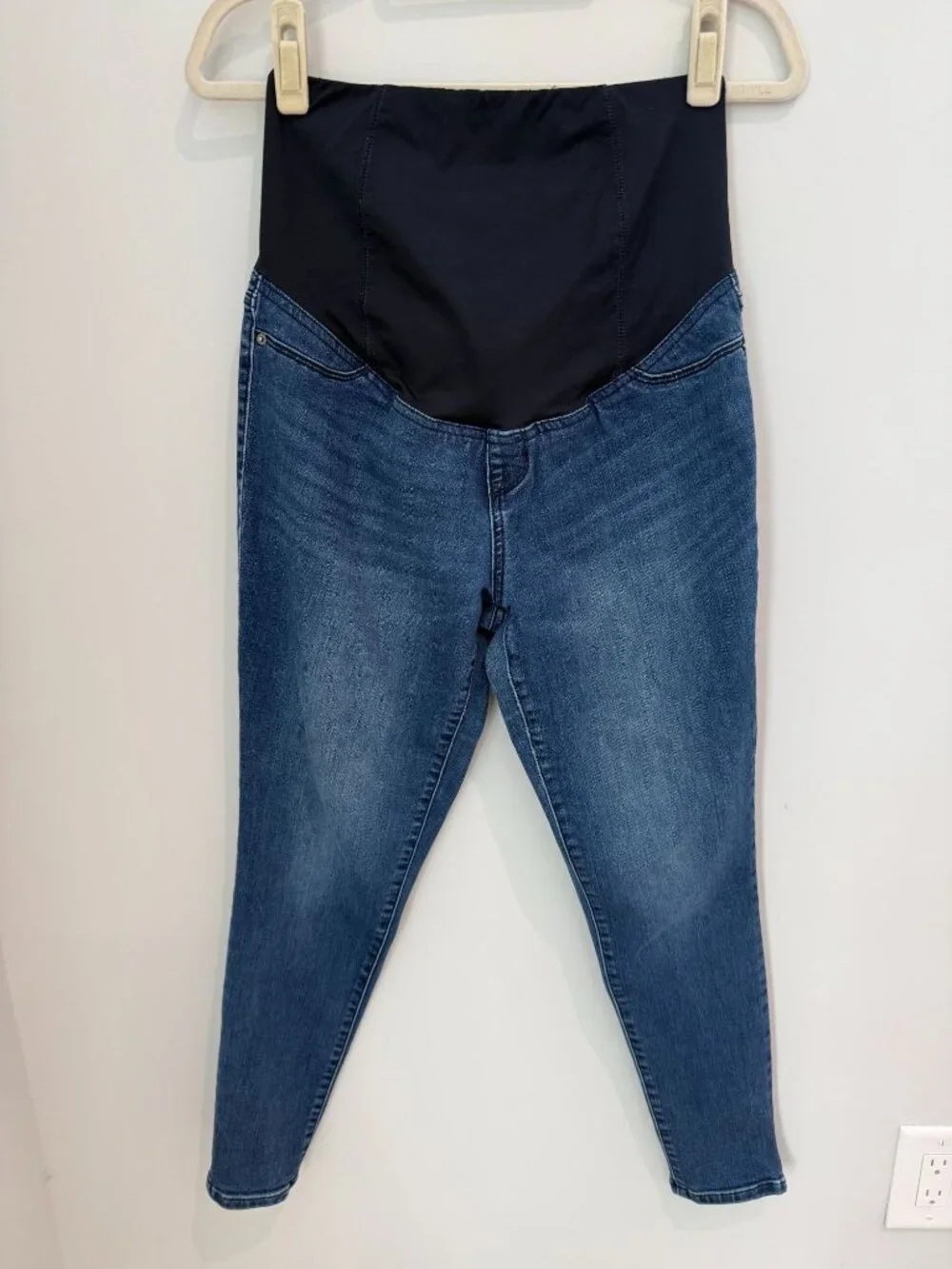 Isabel Maternity by Ingrid & Isabel Blue Skinny Jeggings - Size 6